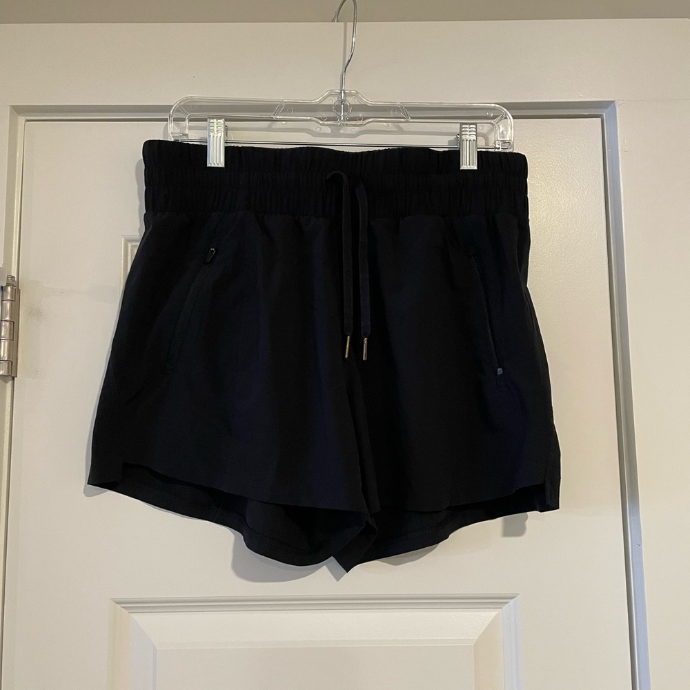 Women’s All in Motion Shorts